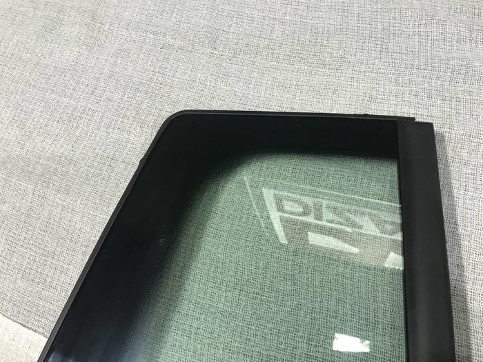 Форточка двери задняя правая VW Tiguan 1 (2007-2018)