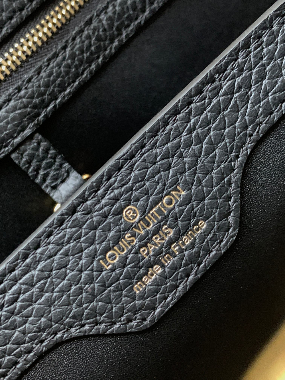 Louis Vuitton Capucines BB