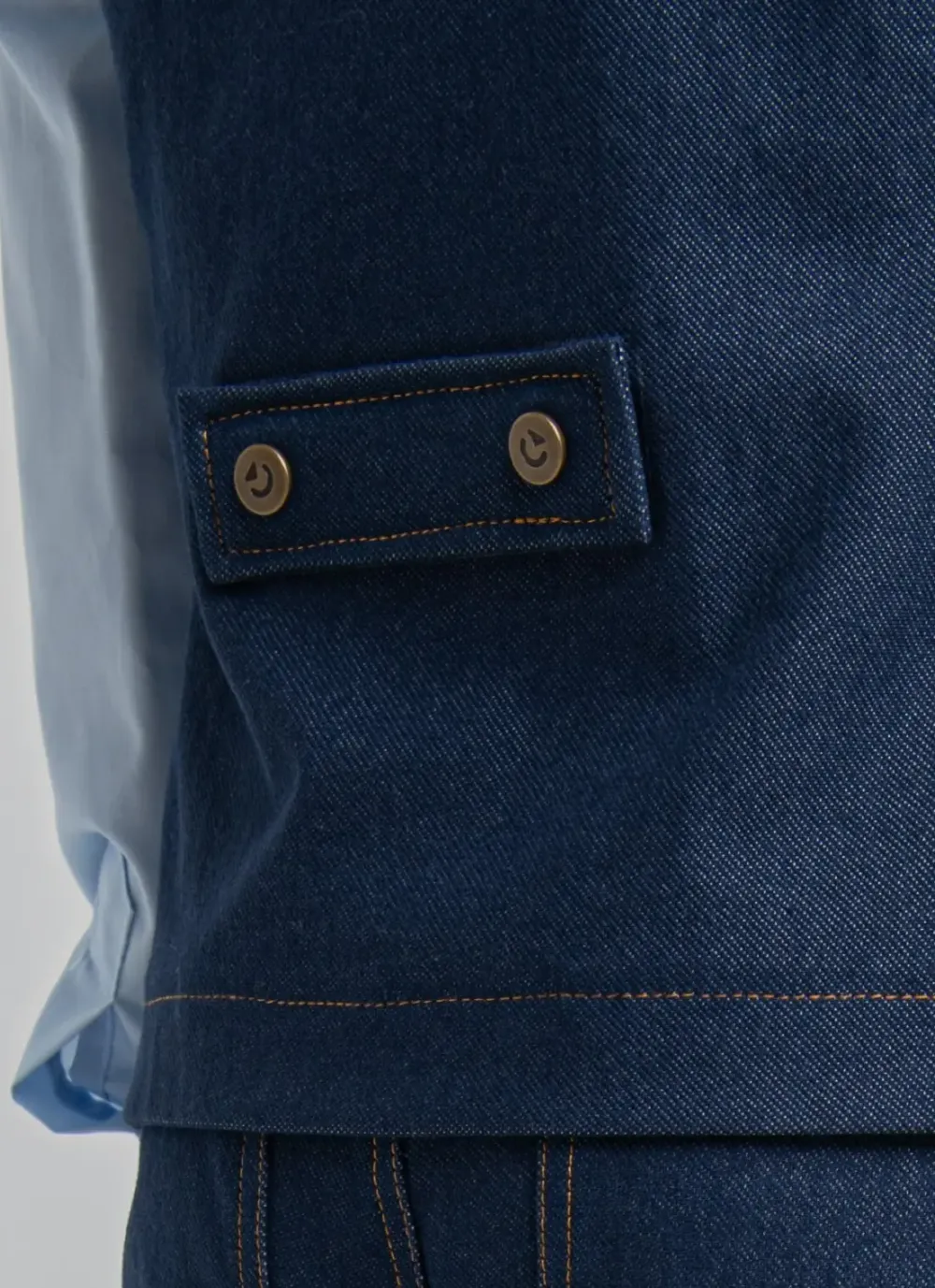 Жилет из джинскота "Джинс"