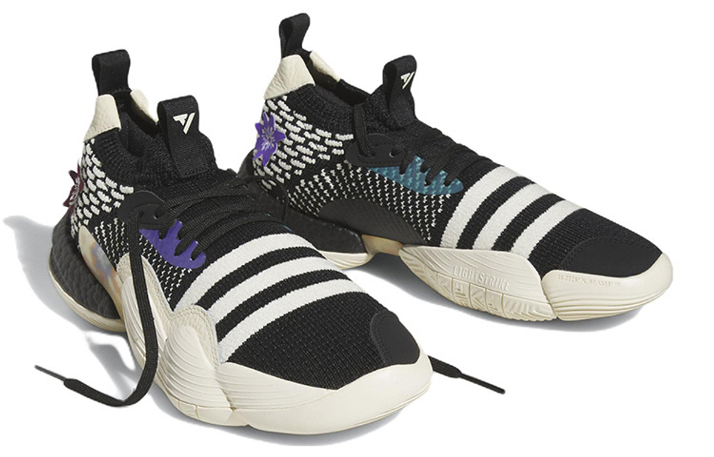 Кроссовки Adidas Trae Young 2.0