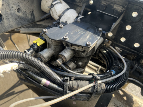 Кран управления тормозами прицепа 2022г.