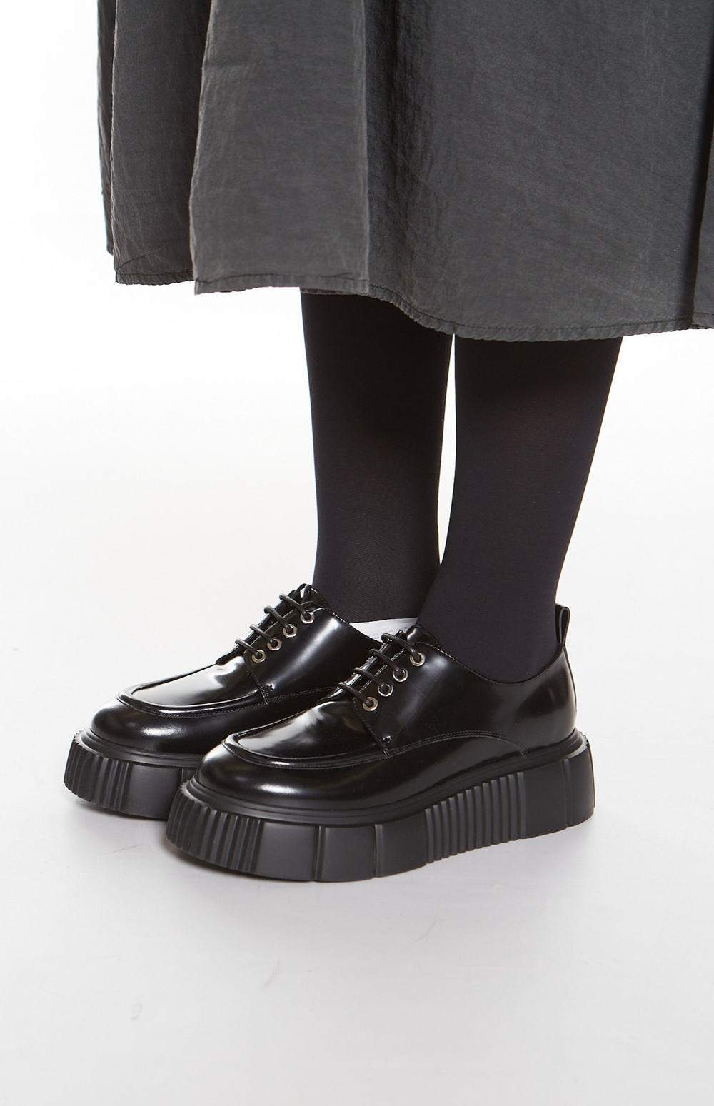 ПОЛУБOТИНКИ