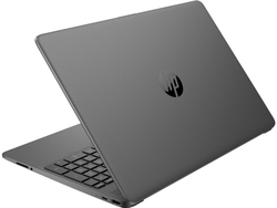 Ноутбук HP 15s-fq2032ur 15.6; 1920x1080 (Full HD)/ Intel Core i3 1115G4, 3000 МГц/ 8 Гб DDR-4/ 256 Гб SSD/ Intel UHD Graphics/ Wi-Fi, Bluetooth, Cam/ DOS/ серебристый 2Z7J1EA