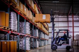 Как избавиться от бардака и наладить систему хранения на небольшом складе с экспресс-доставкой