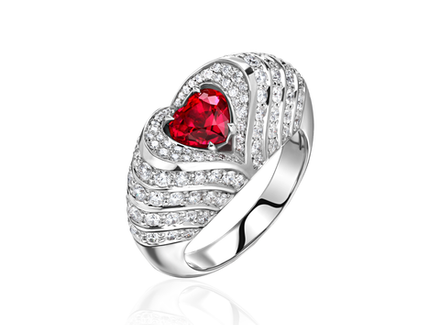 Кольцо с негретым рубином Reddish pink огранки "Сердце" и бриллиантами