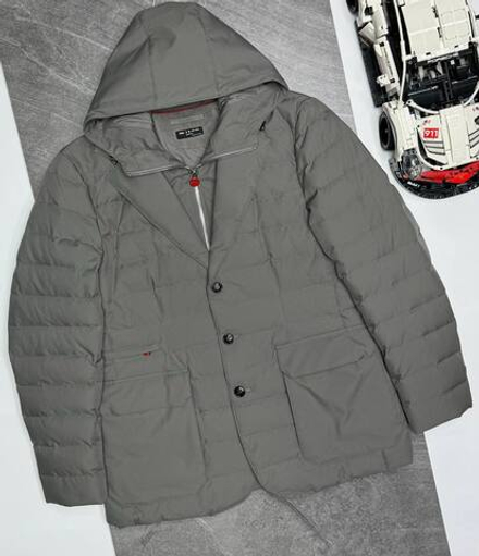 Пуховик Kiton