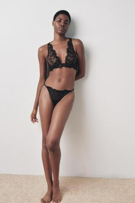 ZARA КРУЖЕВНЫЕ ТРУСЫ ТАНГА, ЧЕРНЫЙ