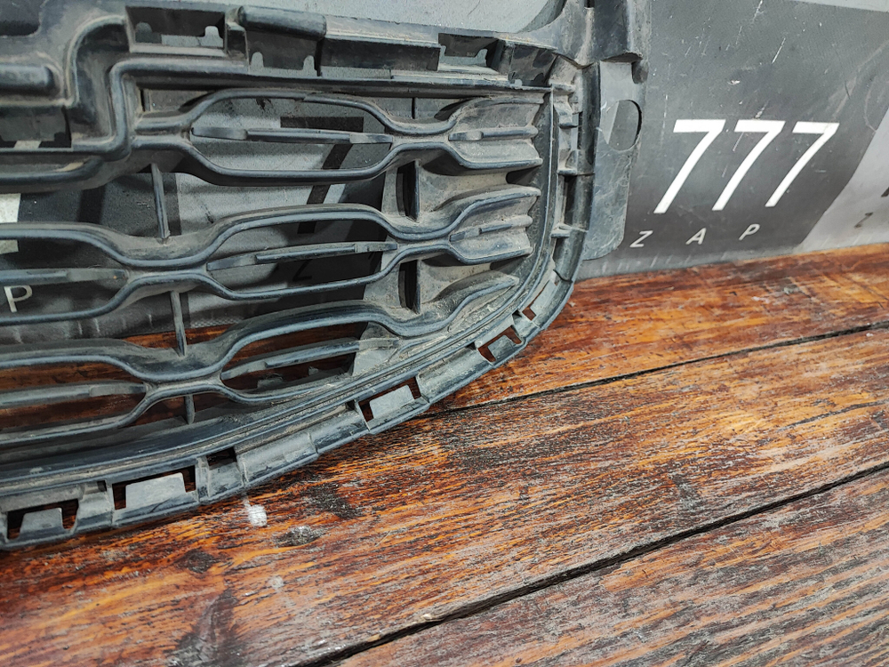 Решетка переднего бампера Citroen DS4 10-15 Б/У Оригинал 7422S1