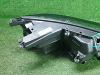 Битая Фара левая Geely Coolray (2019-2023) LED