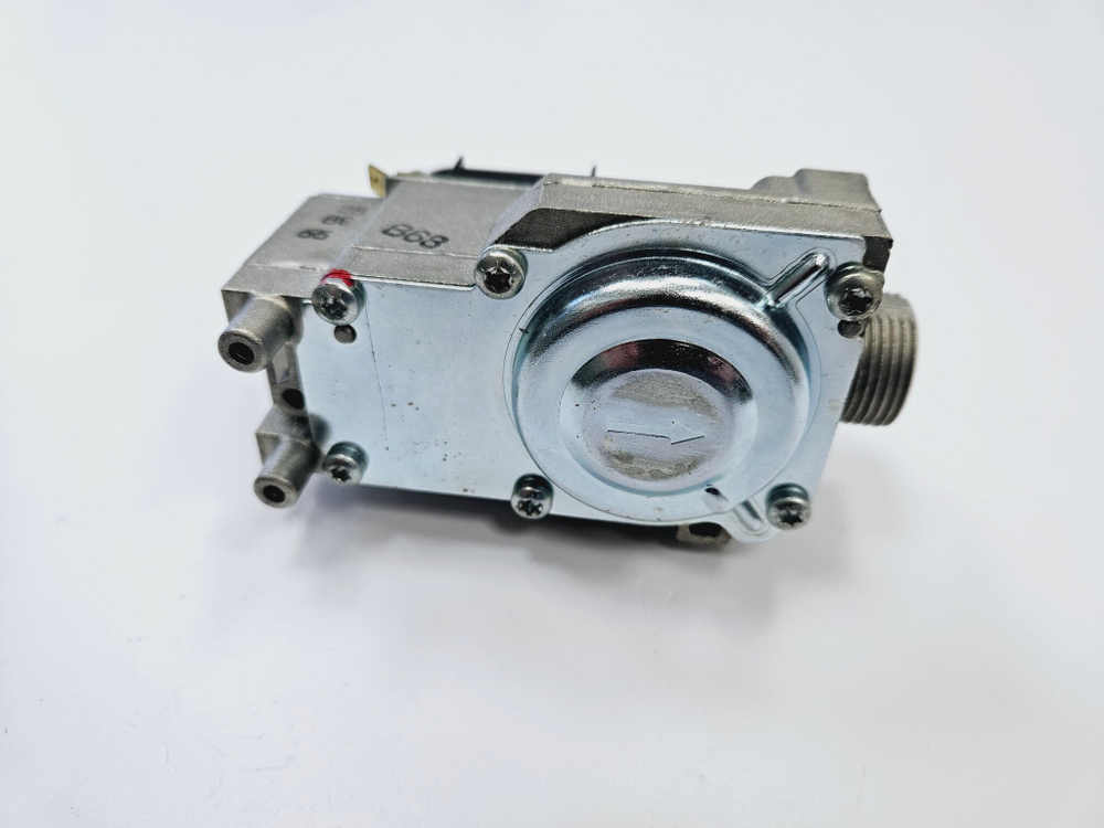 Клапан газовый (HONEYWELL VK4115G) BOSCH Gaz 3000W (арт. 87070210260)