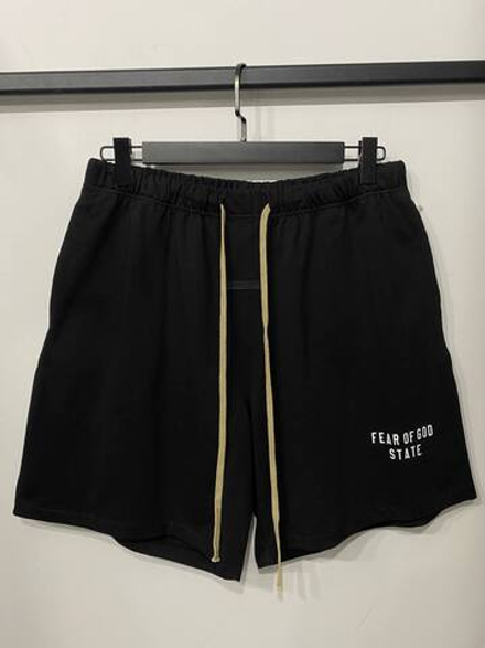 Шорты Essentials