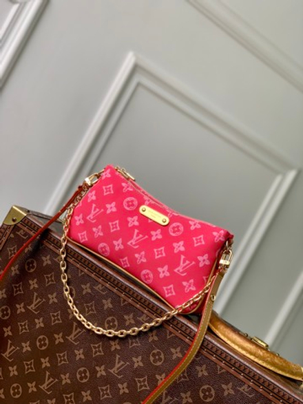 Louis Vuitton Pochette Liv