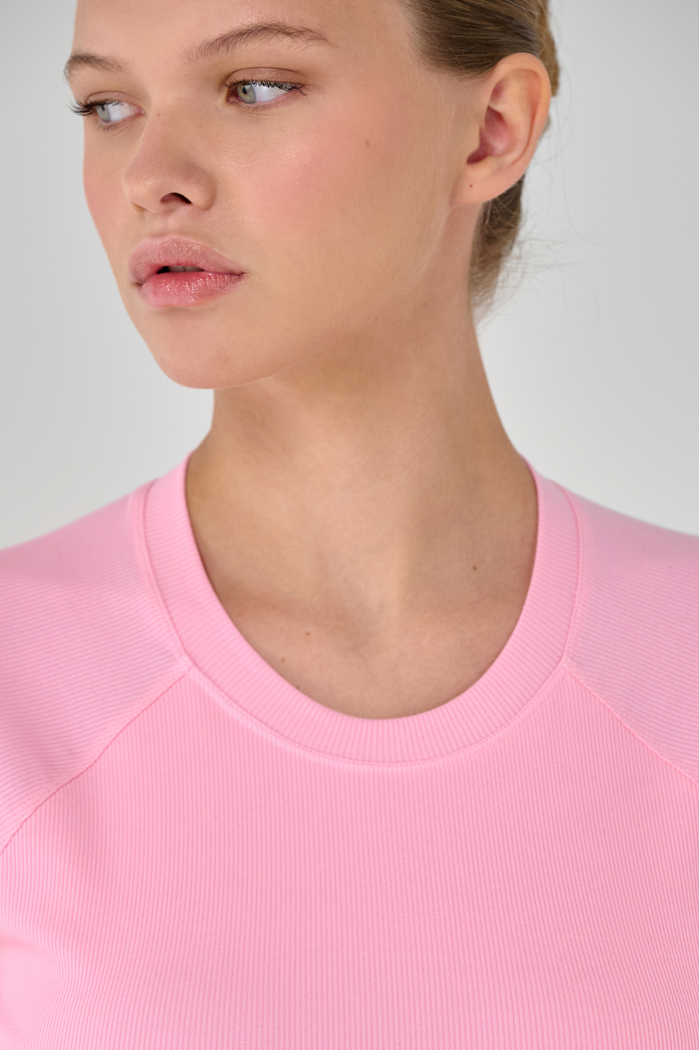 Футболка спортивная с чашками