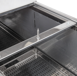 Стол для распечатки сотовых рамок Беларусь (с крышкой) 0,75 м