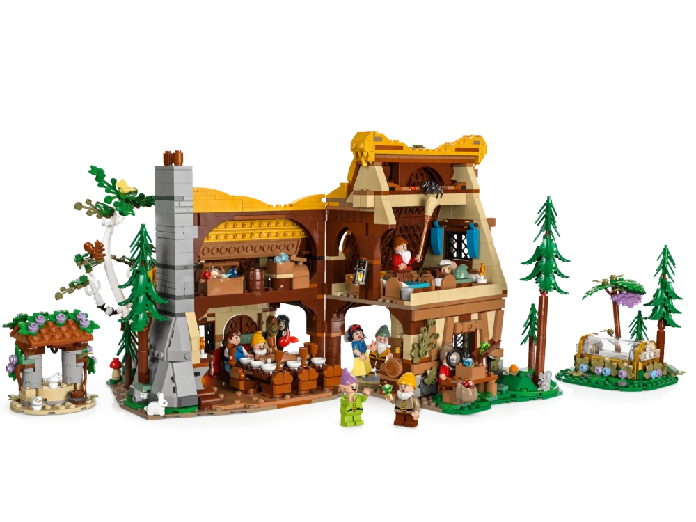 Конструктор LEGO Disney 43242 Домик Белоснежки и семи гномов