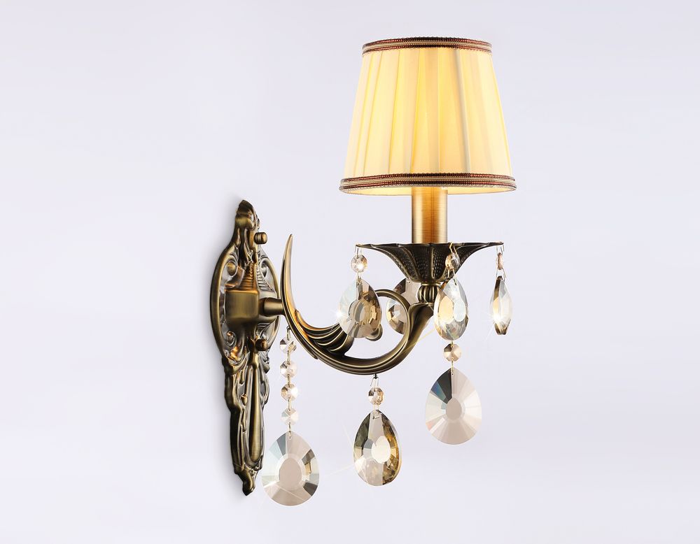 Ambrella Настенный светильник с абажуром и хрусталем Traditional TR4578