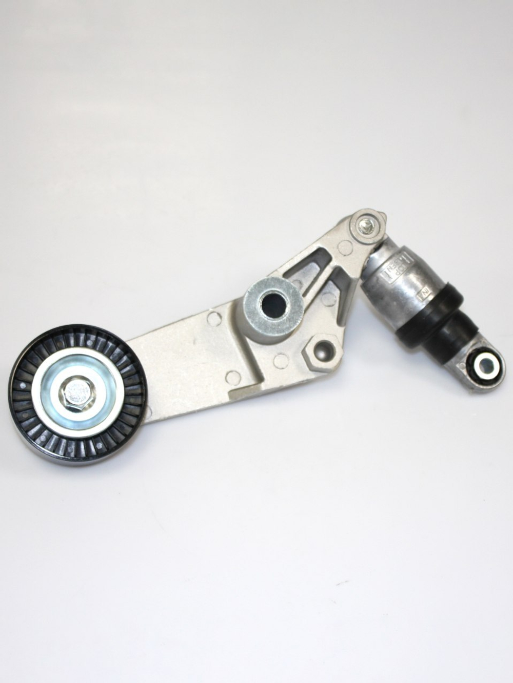 Ролик натяжитель приводного ремня 1136000149 Geely Emgrand