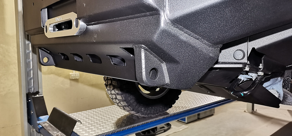 Бампер силовой передний JAC T6, SOLLERS ST6 под штатные фары, с центральной защитной дугой, стандарт РИФ