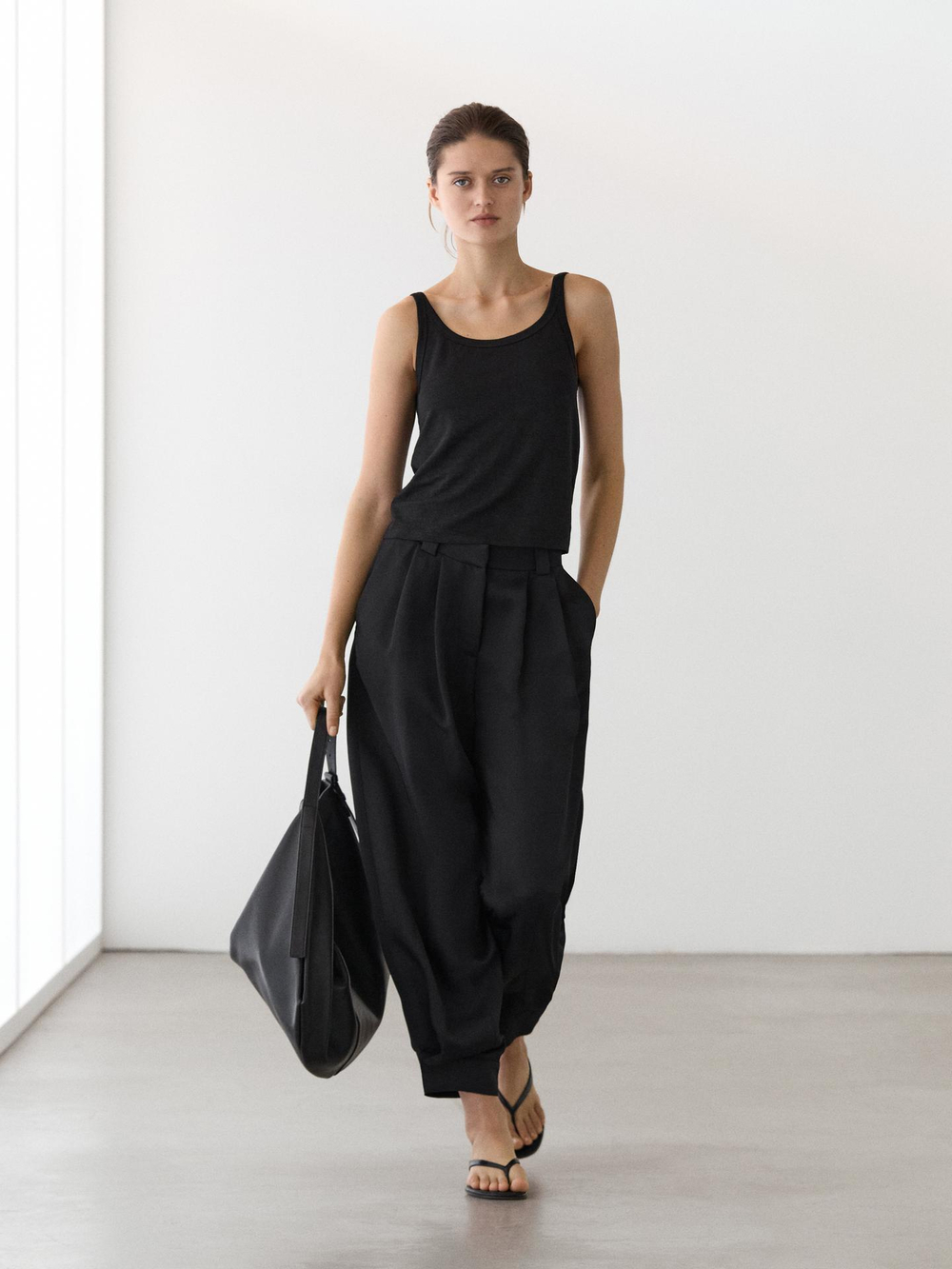 Massimo Dutti Футболка без рукавов из смесовой льняной ткани, черный