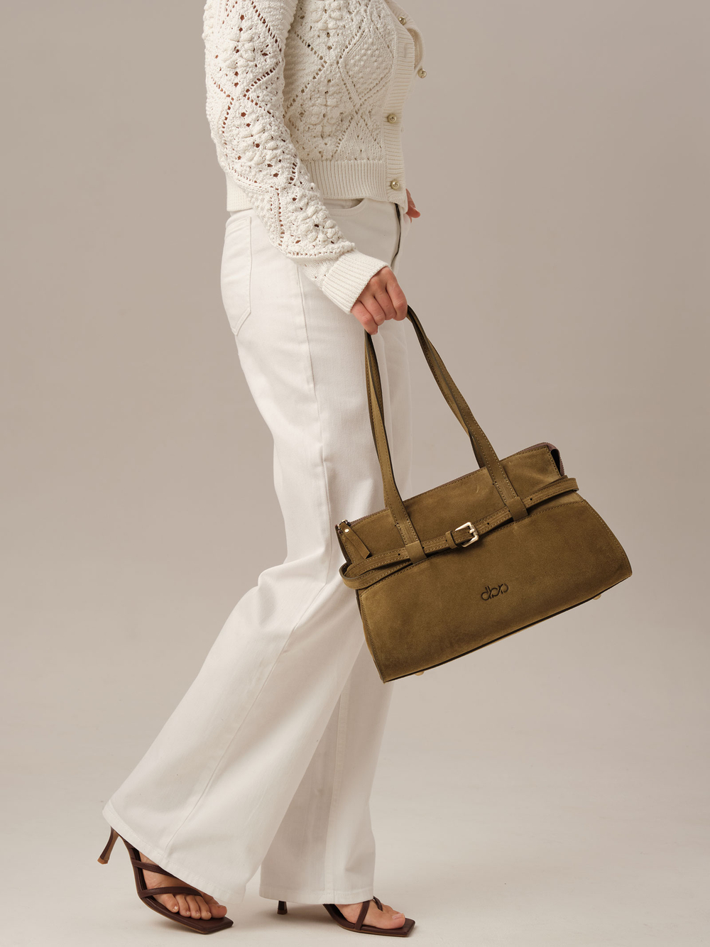 Замшевая сумка DBR Rumi mini 31400 белый мох