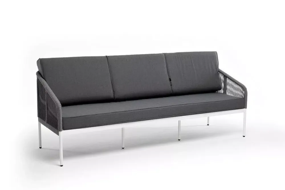 "Канны" диван 3-местный плетеный из роупа, каркас алюминий белый муар, роуп светло-серый круглый, ткань серая 017