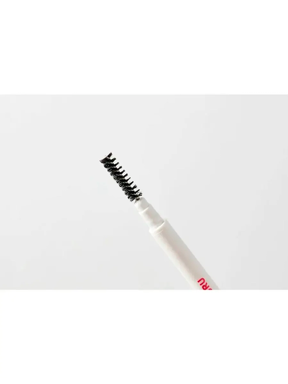 Водостойкий карандаш для бровей BROW GURU 01 0.05 г DARLING*