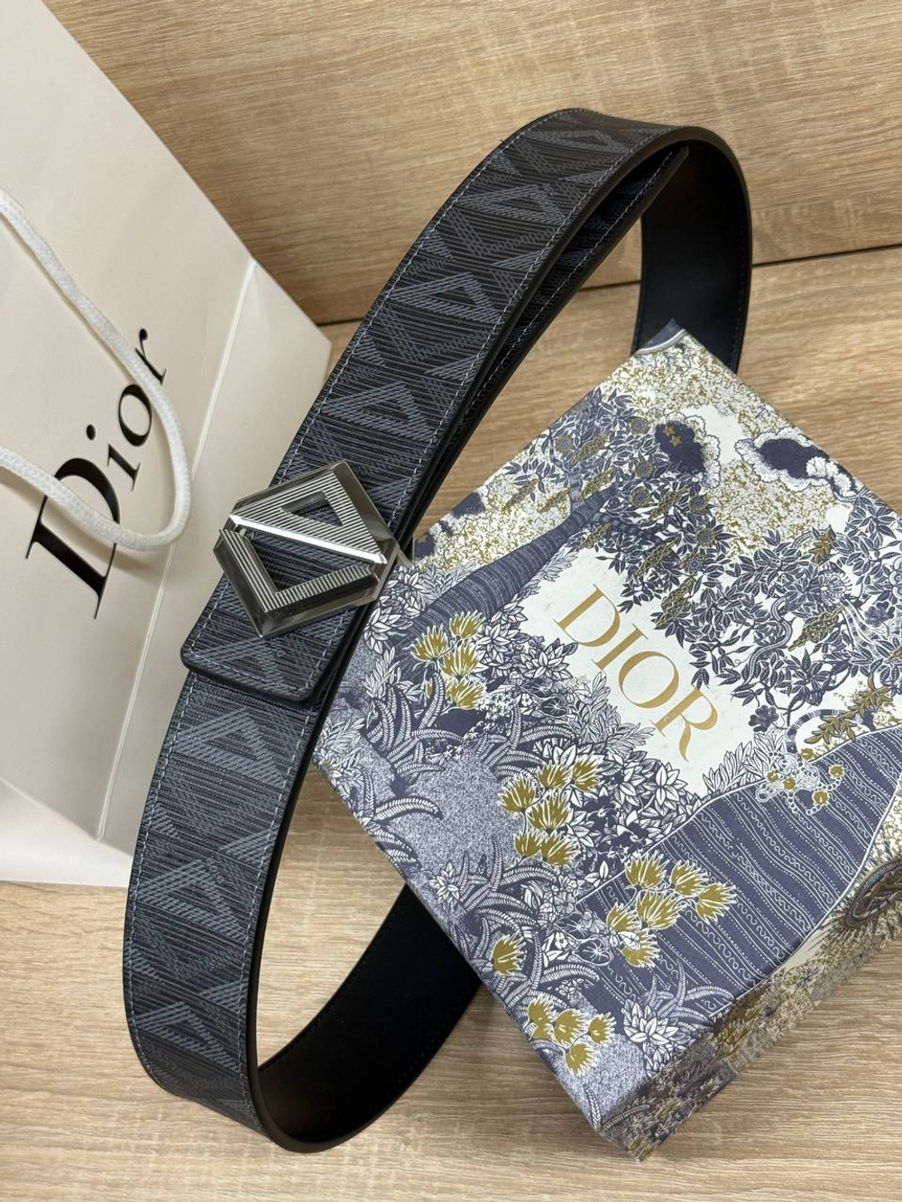 Двусторонний ремень Dior