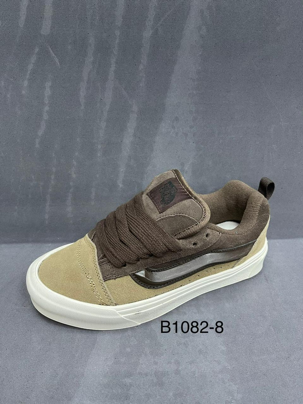 Кроссовки по 8 пар (36-41)р. / B1082/8