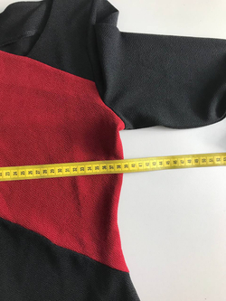 Платье Avon сдержанное, визуально на 40/42 размер