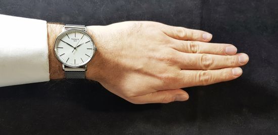 Наручные часы Tissot T143.410.11.011.00