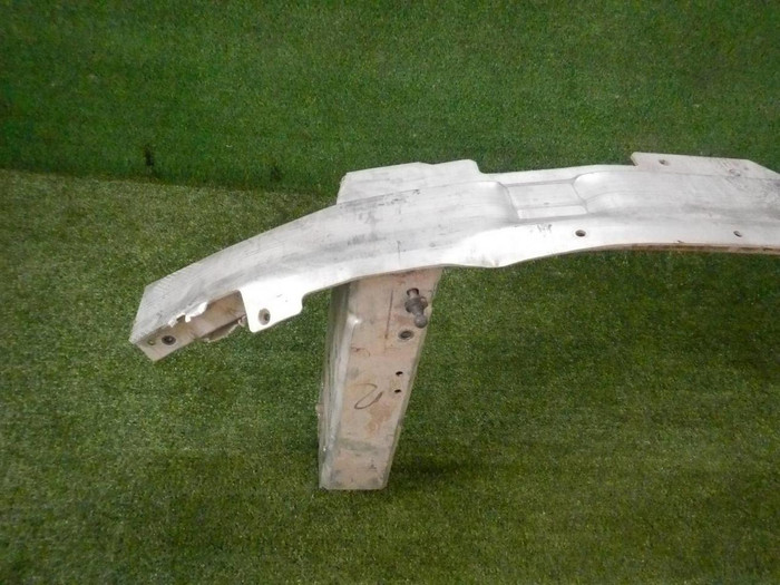 Усилитель передний BMW X7 G07 (2019-н.в.)