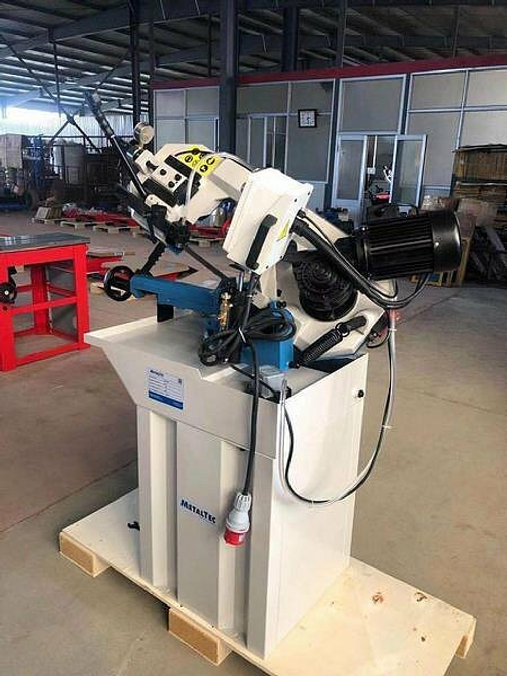 Ручной ленточнопильный станок для резки металла MetalTec BS 170 FHE (220 V)