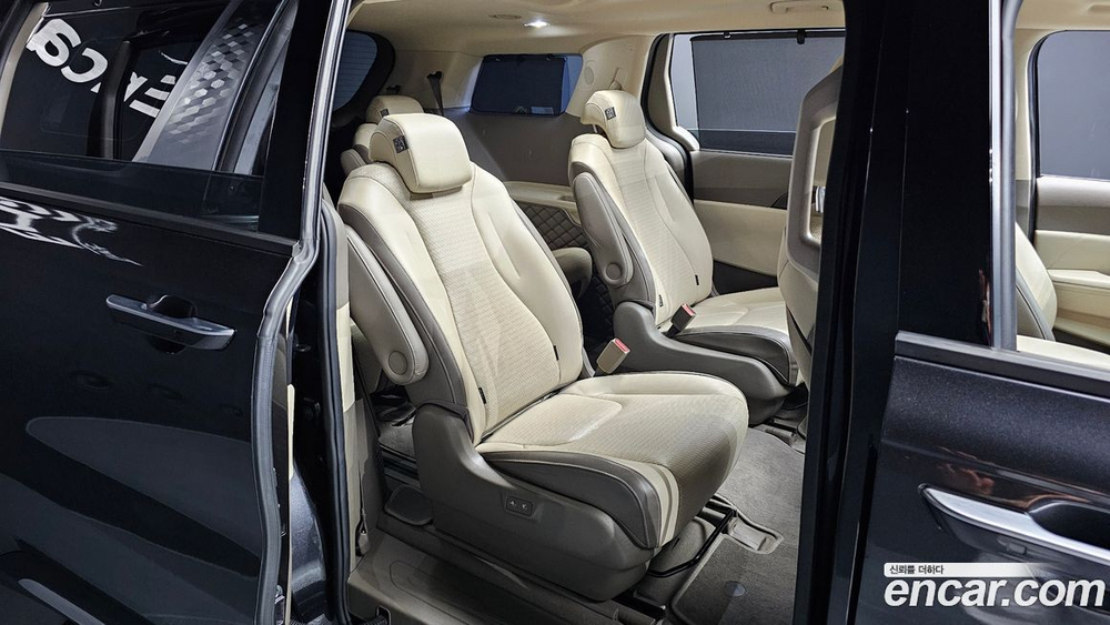 Kia Carnival (Sedona) 4 Generation 9-и местный Signatures (10.2020)