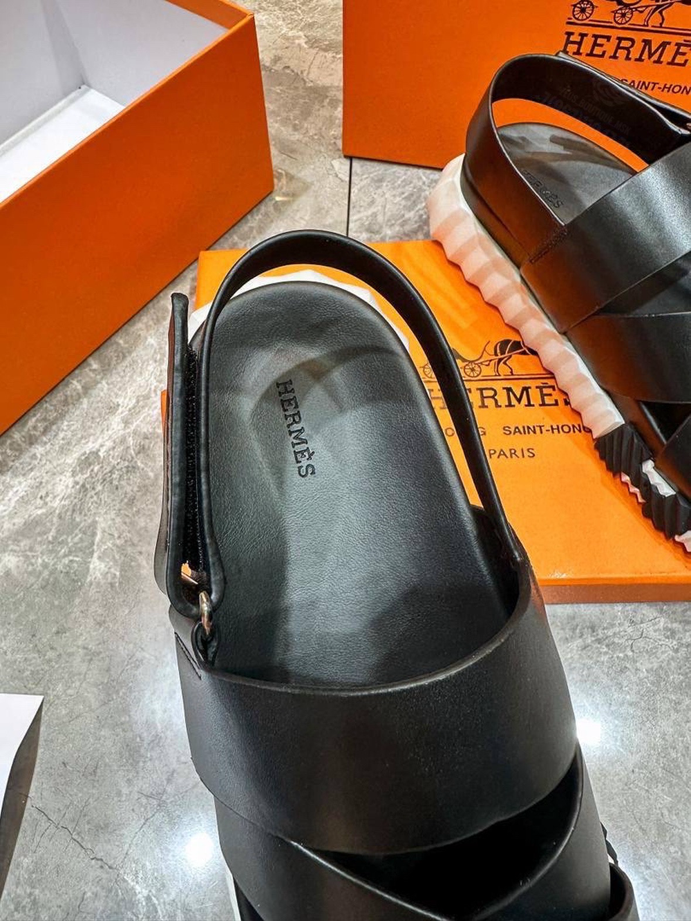 Сандали Hermes