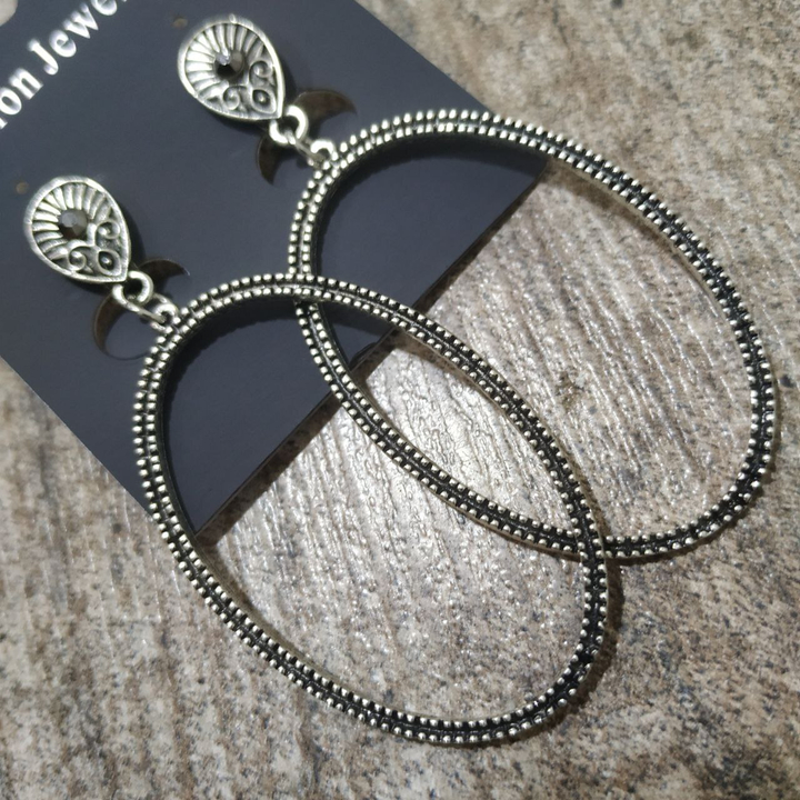 Клипсы Bohemia рамка овал металл античный серебристый