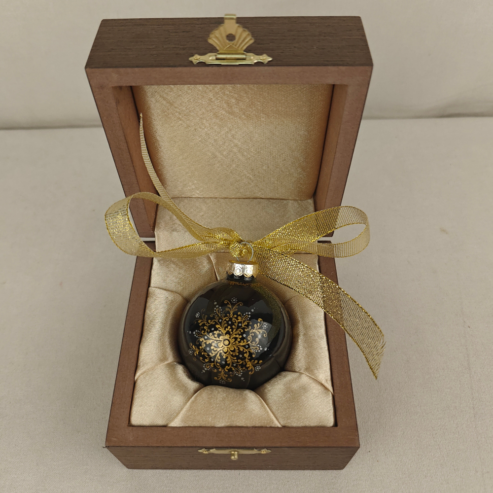 Шар новогодний с ручной росписью Палех "Год лошади" малый