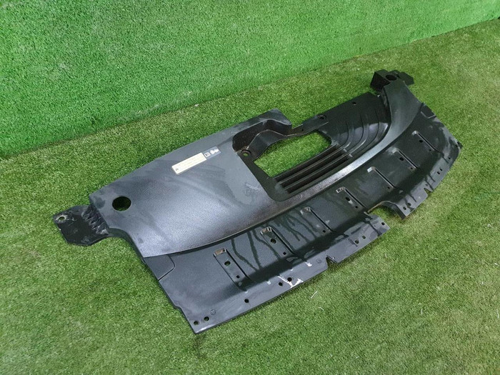 Кожух замка капота Infiniti QX50 2 (2017-н.в.)