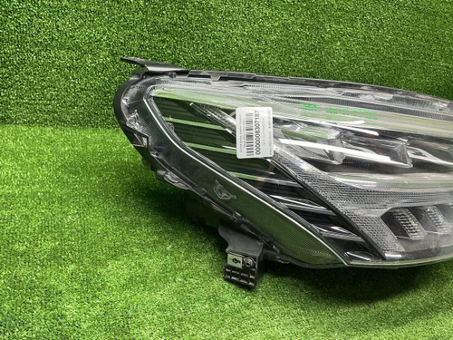 Фара правая Haval Jolion (2021-н.в.) LED