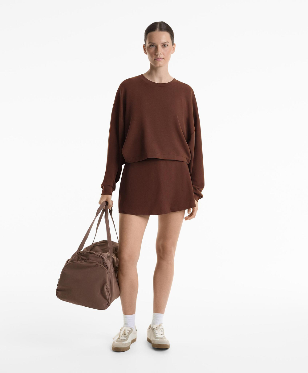 Oysho Толстовка укороченная с перекрещивающейся спинкой и модалом, шоколадный