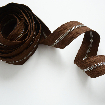 Молния металлическая №5, Шоколад, цена за 10 см.