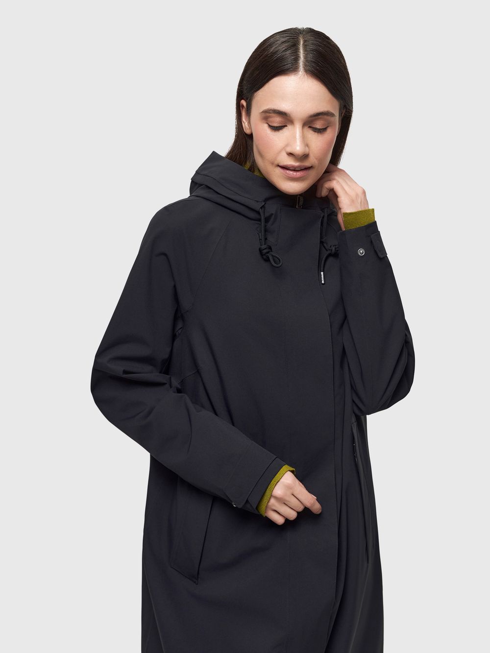 Женский плащ KAMA NORPPA черный