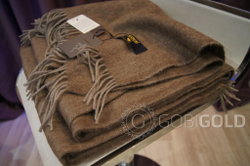 Плед из 100% пух яка 150x200 см. (ERDENET) - серо-бежевый