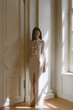 Платье макси из кружева и крепа