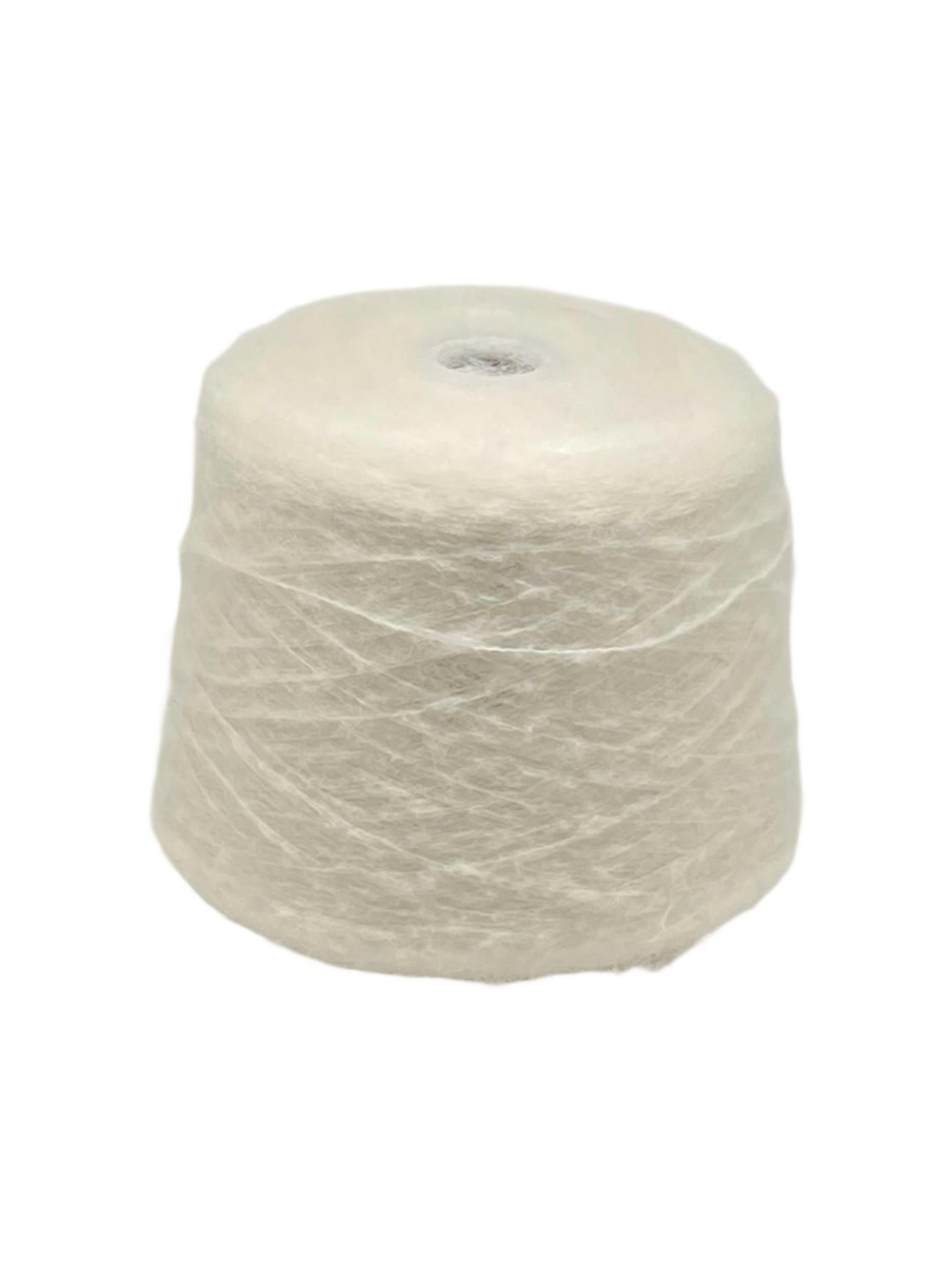 Пряжа на бобине. 235 г. Италия) 30% альпака 20% шелк 20% мохер 12% мерино 18% п/а. 100г-450м(белый)