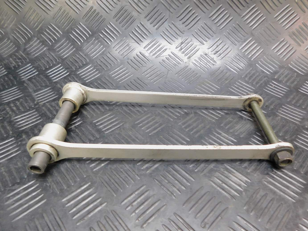 Тяги прогрессии Yamaha Road Star XV1600