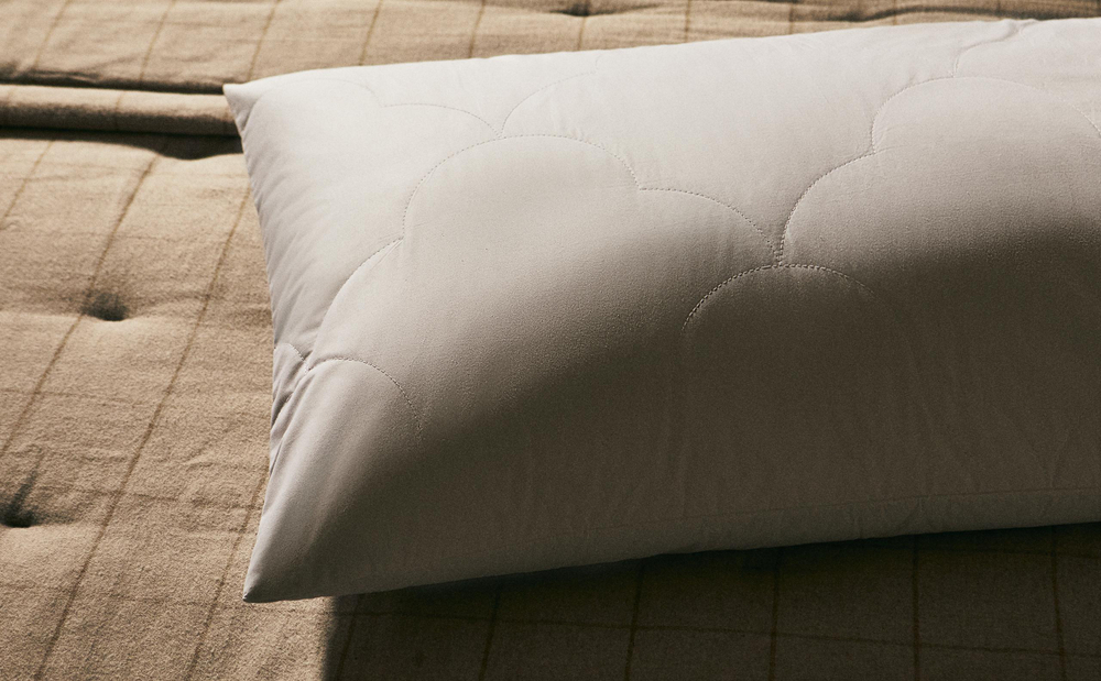 Наволочка Zara Home, хлопок 100%, полиэстер 100%, однотонный, 0065/087
