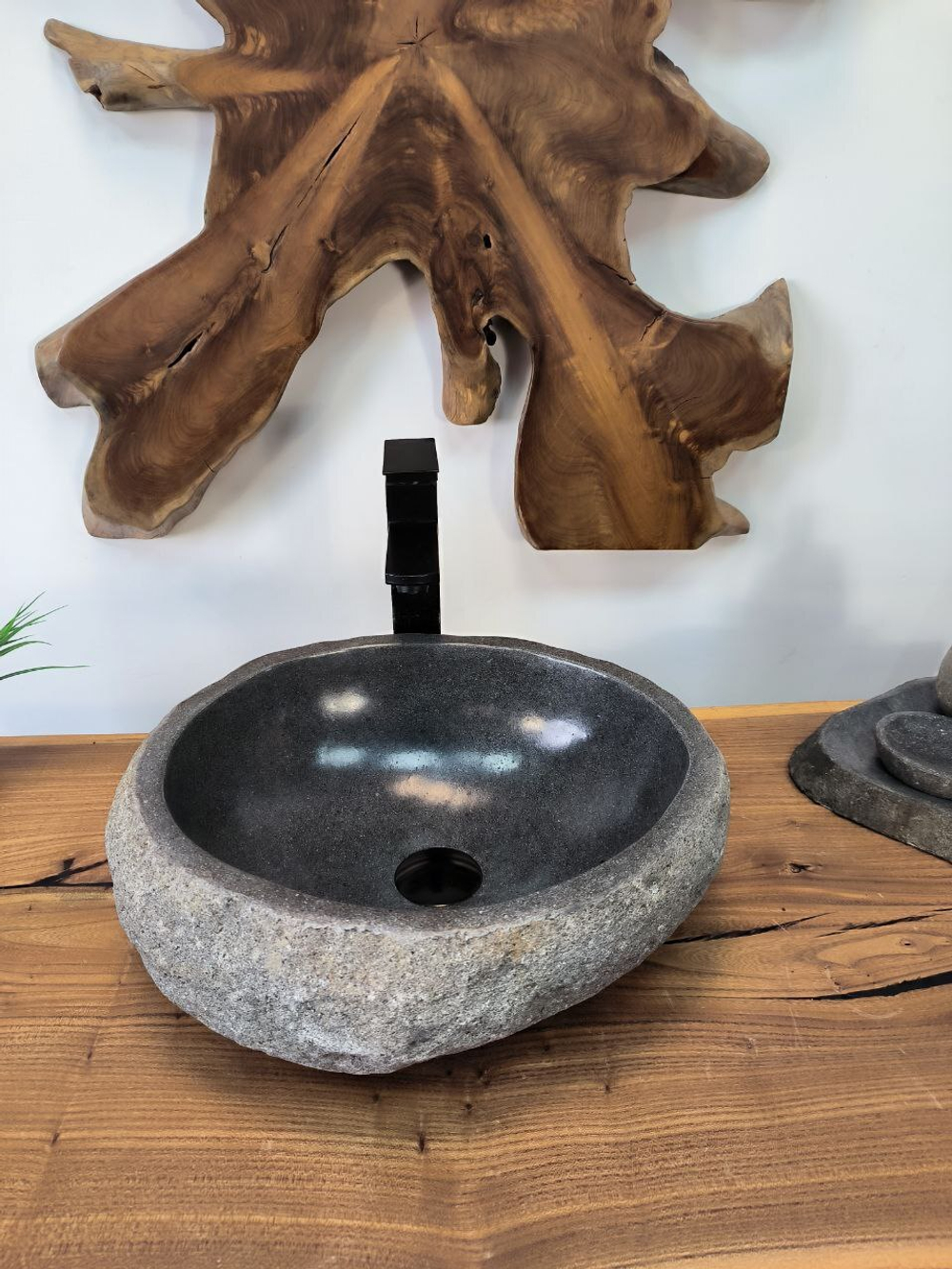 Раковина из речного камня RS-65857 41х37х15 из натурального камня