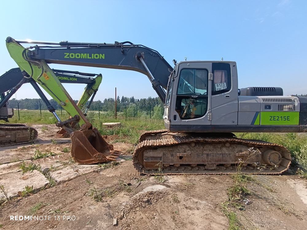 Zoomlion ZE215 Экскаватор ZE215E (Дизельный, 5,9 л, 152 л.с., АТ)