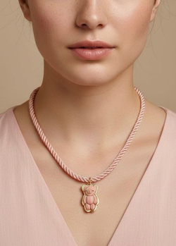 Пудровый шнур и Мишка