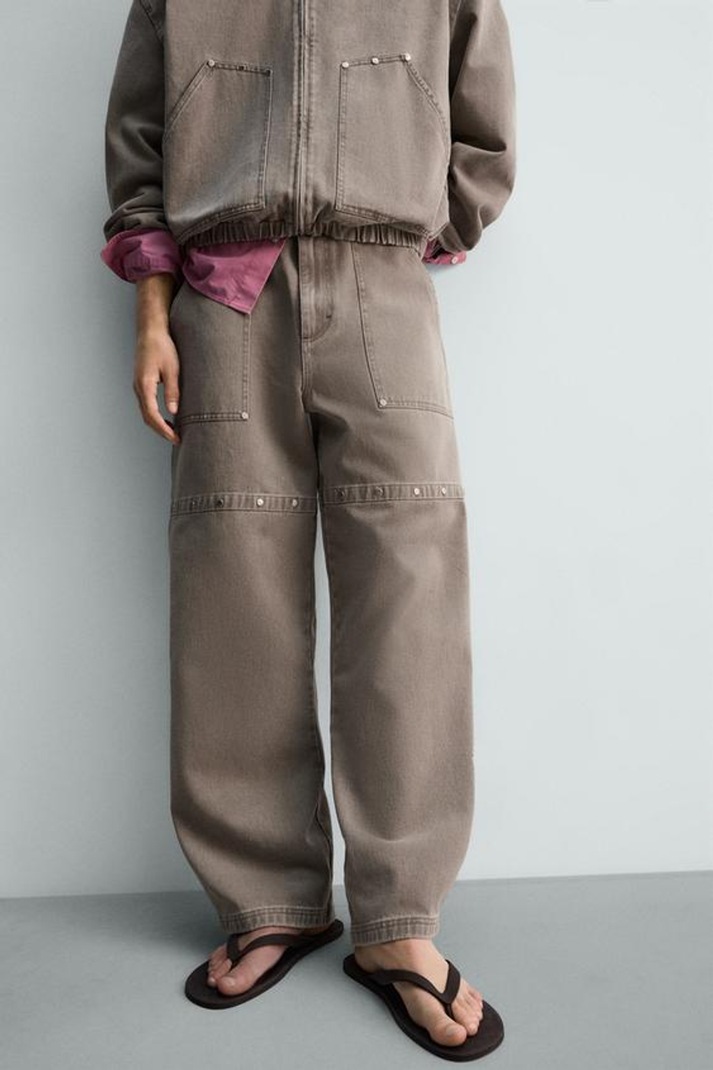 ZARA БРЮКИ RELAXED FIT С ЗАКЛЕПКАМИ LIMITED EDITION, ПЕСОЧНЫЙ МЕЛАНЖ